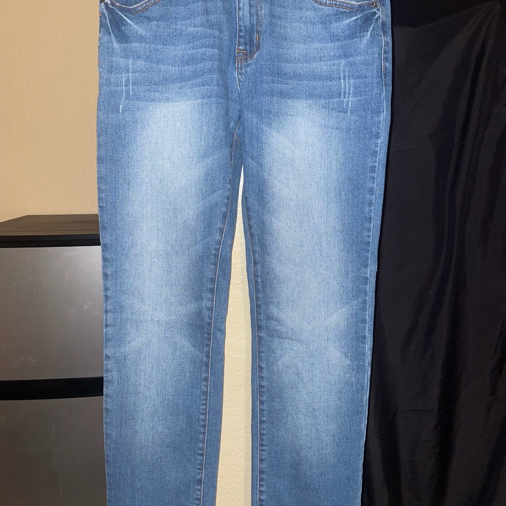 Mens distressed jeans